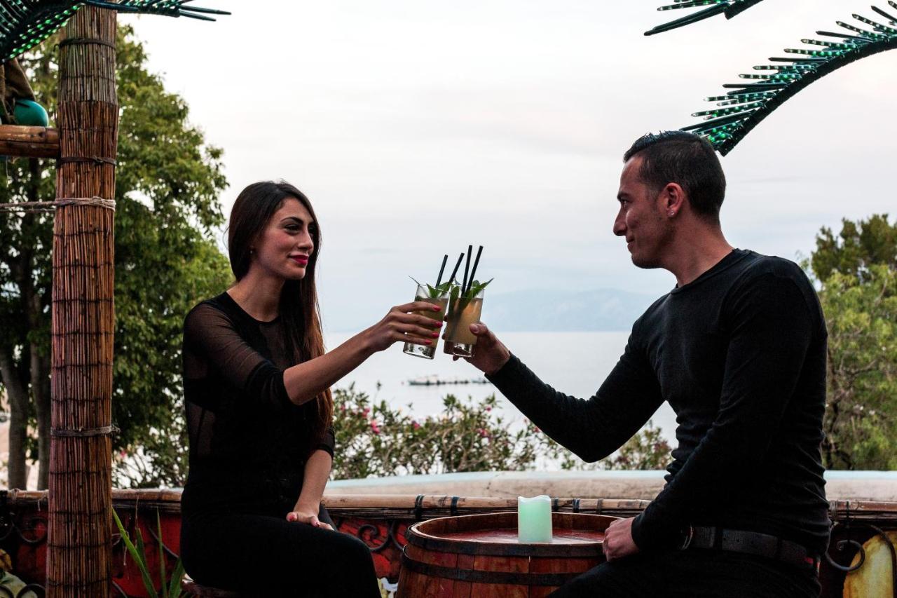 Locanda Su Recreu กาลาโกโนเน ภายนอก รูปภาพ